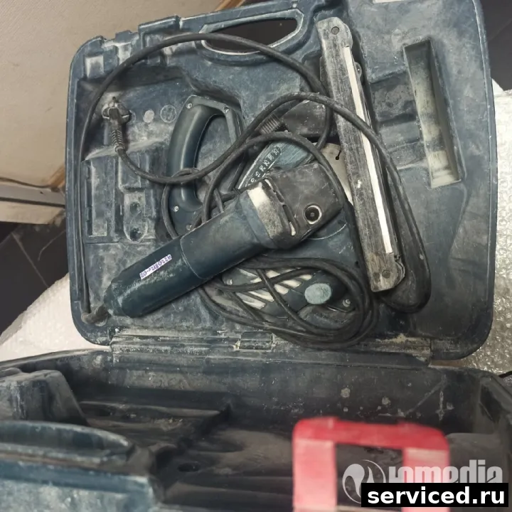 Штроборез Bosch D-70745