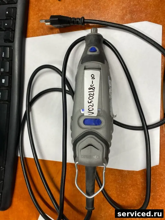 Фрезер Dremel model 3000