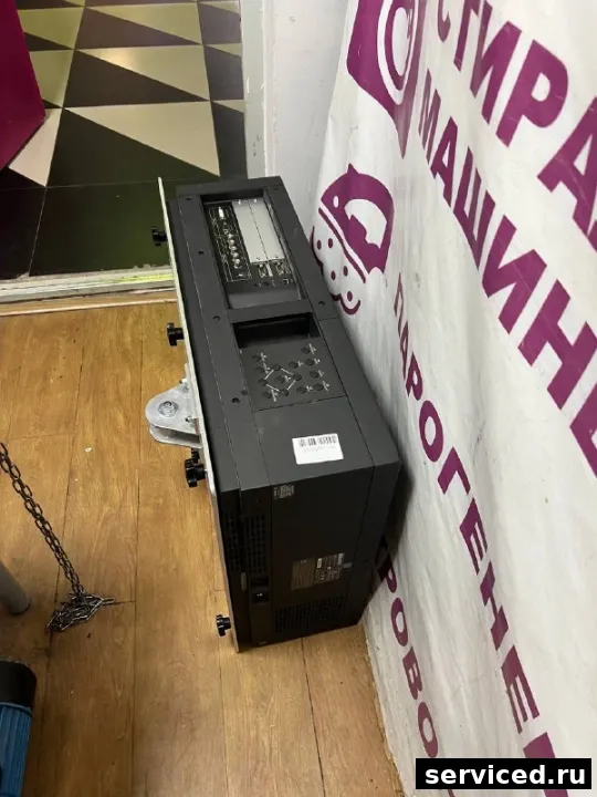 Проектор  CHRISTIE LX1200