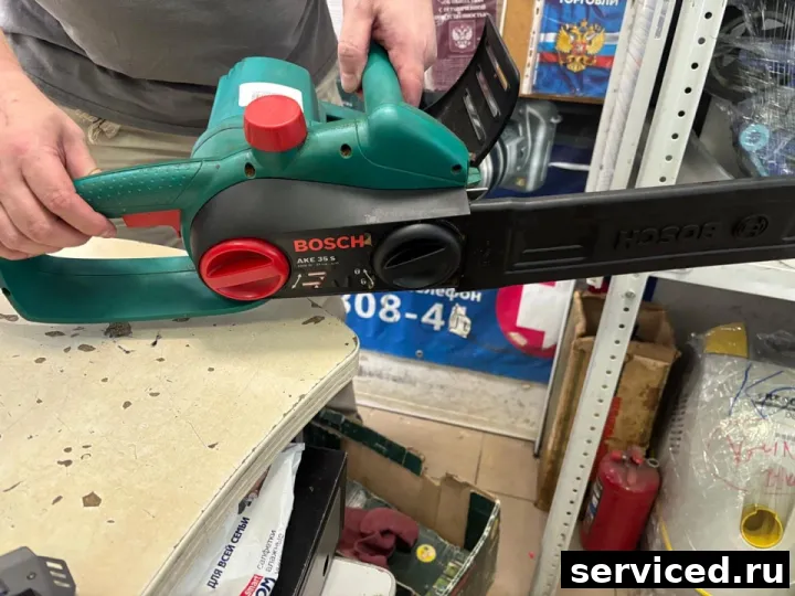 Электропила Bosch 3 600 H34 500