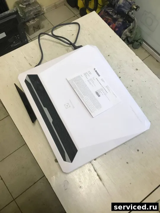 Обогреватель Electrolux ECH\R-1000 T
