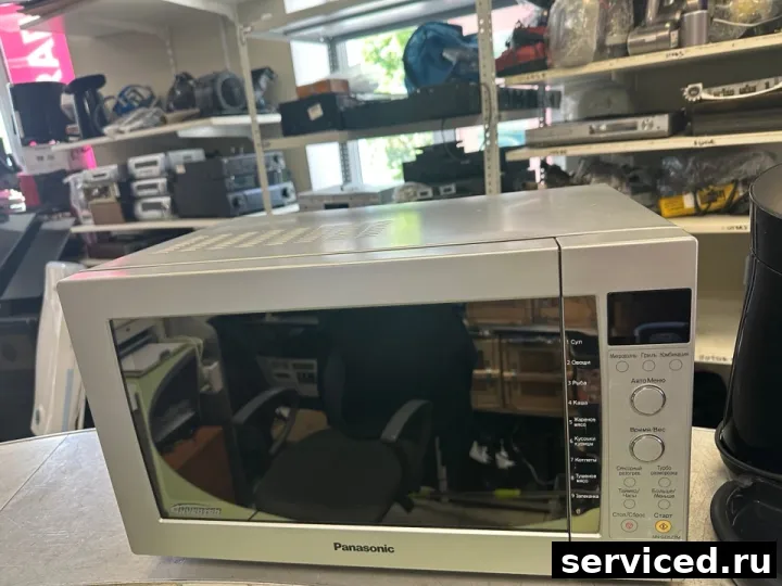 Микроволновая печь Panasonic NN-GD577M