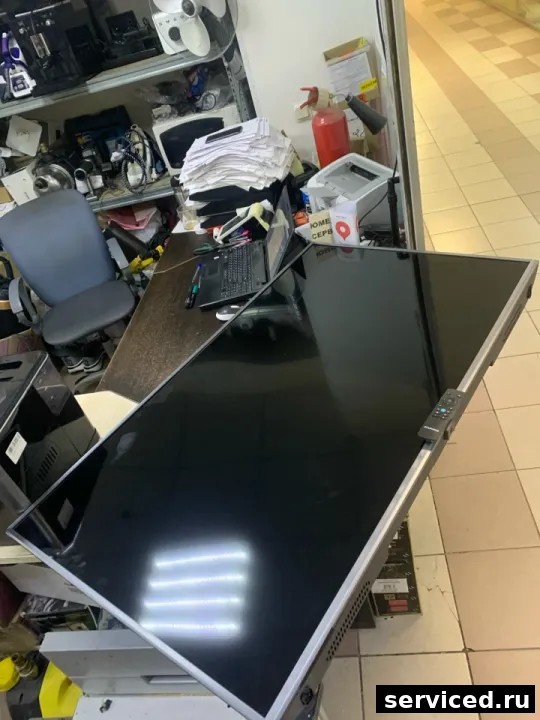 LCD/TFT телевизор >=50" STARWIND SW-LED55UG400